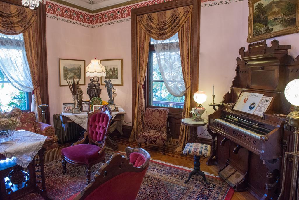 The Gables Bed And Breakfast Philadelphia Exterior photo