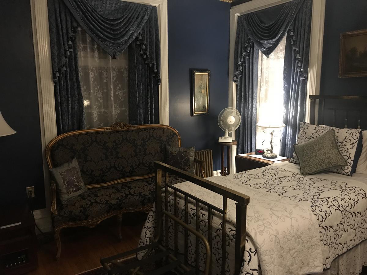 The Gables Bed And Breakfast Philadelphia Exterior photo